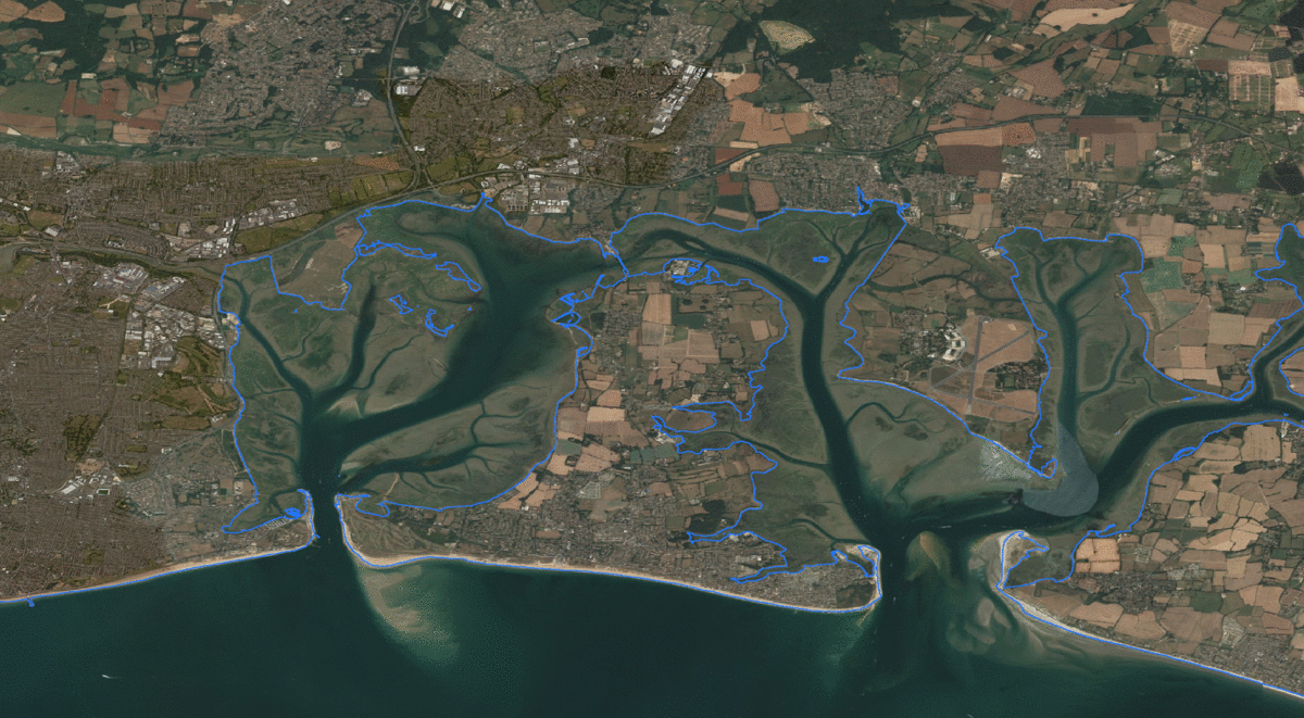 Gif showing the WVS coastline data vs. the UKHO's coastline data